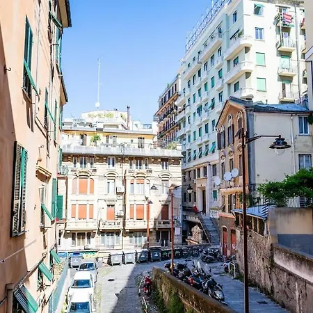 Piazza Principe - 100m From The Station Appartement Genua